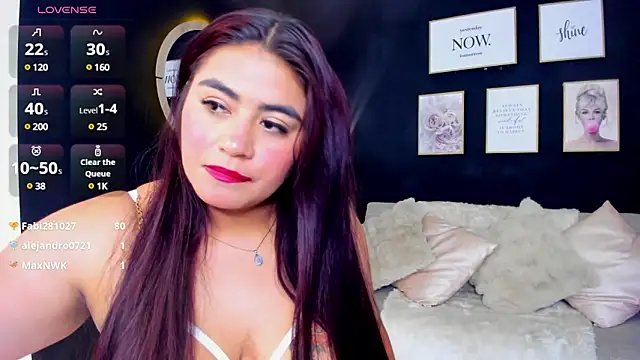 silvia lane online show from March 11, 2025, 4:19 am