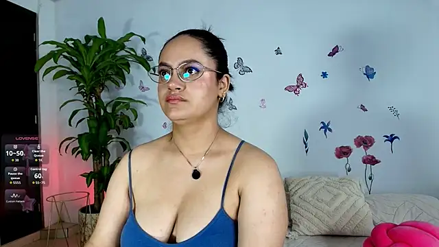 VICTORIABLACK xh online show from June 7, 2026, 9:58 am