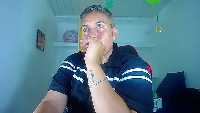 Yessi rousse online show from March 20, 2025, 10:54 am