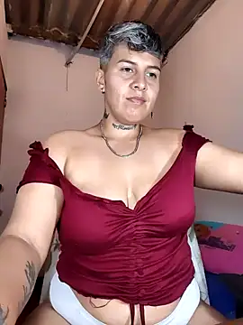 Yessi rousse online show from April 9, 2026, 12:56 am