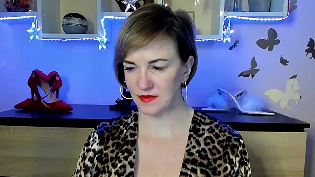 feliziaDesire online show from March 18, 2025, 2:29 am