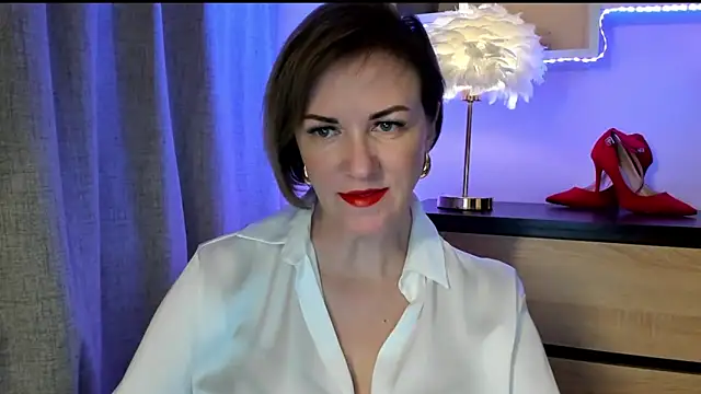 feliziaDesire online show from September 12, 2025, 5:51 am