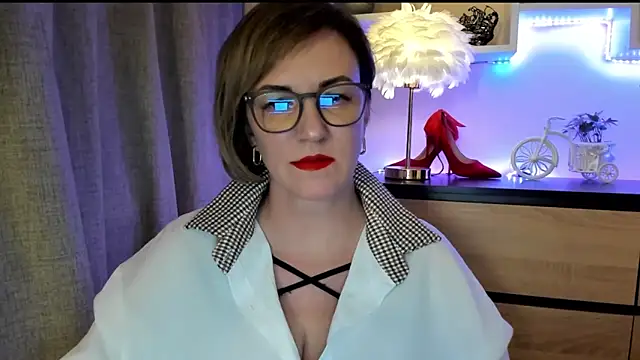 feliziaDesire online show from October 9, 2025, 12:49 pm