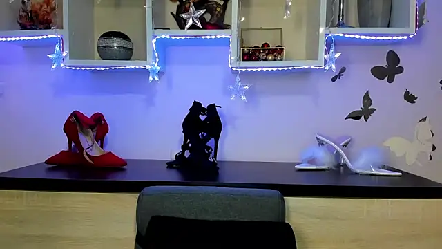 feliziaDesire online show from March 19, 2025, 4:45 pm