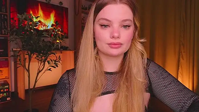 Hottie Jane online show from October 5, 2025, 7:15 pm