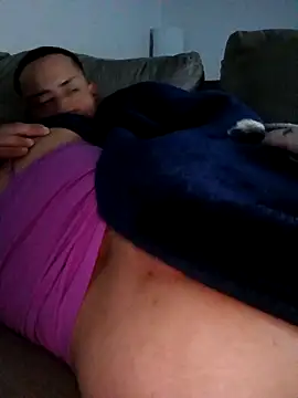 hungpenis210 online show from March 15, 2026, 8:21 am