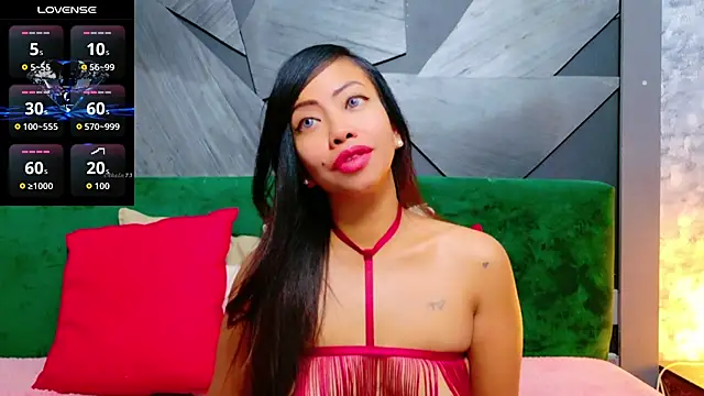 ElyaQuinn online show from October 7, 2025, 7:09 am