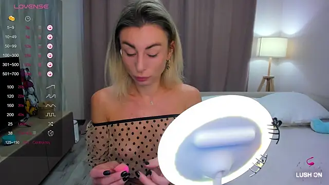 DannaEvan online show from March 9, 2025, 2:07 am