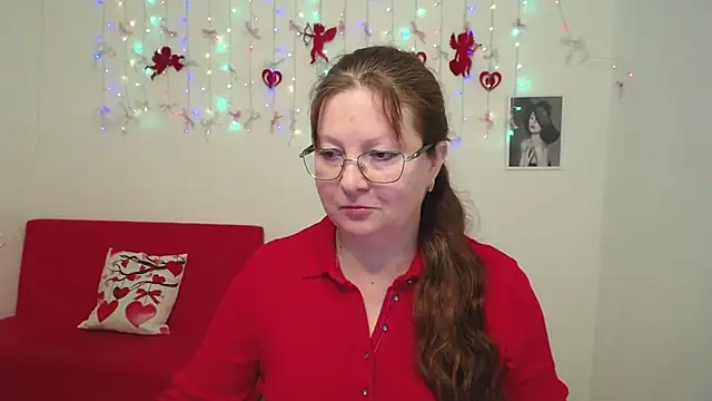 VanessaHotts online show from February 16, 2026, 6:12 am