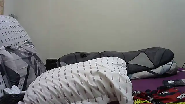 AddictiveAssCurves online show from March 21, 2025, 2:51 pm