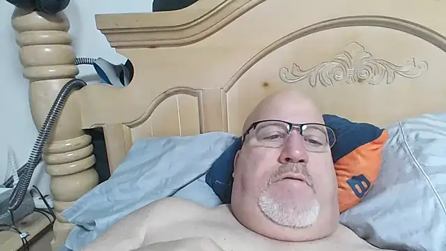 Bigbear0563 online show from January 11, 2026, 4:25 pm