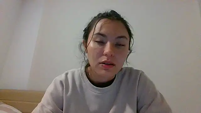 Snapshot of _andygirl chatting on June 11, 2026, 12:32 am andygirl online show from June 11, 2026, 12:32 am