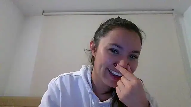 Snapshot of _andygirl chatting on April 28, 2026, 2:27 am andygirl online show from April 28, 2026, 2:27 am
