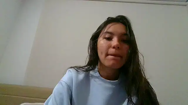 Snapshot of _andygirl chatting on April 28, 2026, 10:58 pm andygirl online show from April 28, 2026, 10:58 pm