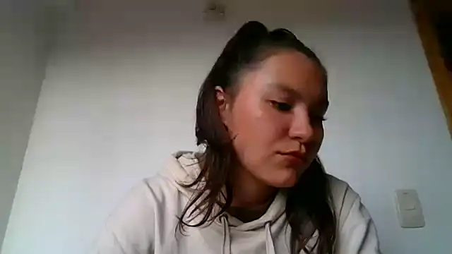  andygirl online show from March 11, 2025, 9:37 pm