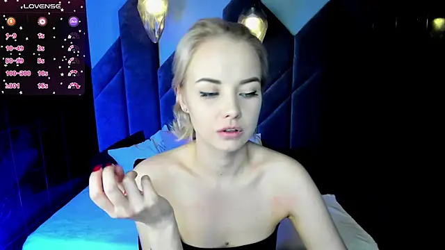 StephanieSweety online show from February 27, 2025, 1:41 am