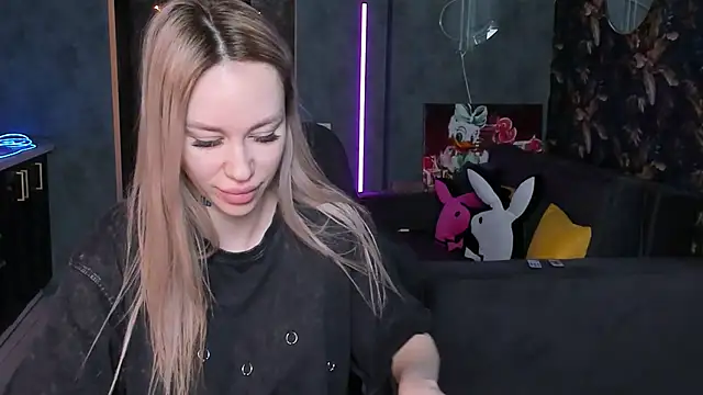 Blckmirrorr online show from December 21, 2025, 9:22 am