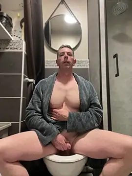 Snapshot of Exhibsexe chatting on April 23, 2026, 2:40 pm Exhibsexe online show from April 23, 2026, 2:40 pm