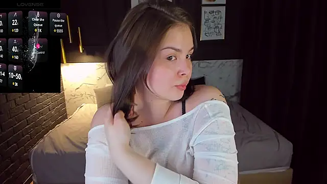 Snapshot of Mayayammy chatting on March 7, 2025, 5:49 pm Mayayammy online show from March 7, 2025, 5:49 pm