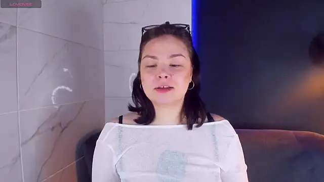 Snapshot of Mayayammy chatting on January 30, 2025, 6:13 am Mayayammy online show from January 30, 2025, 6:13 am