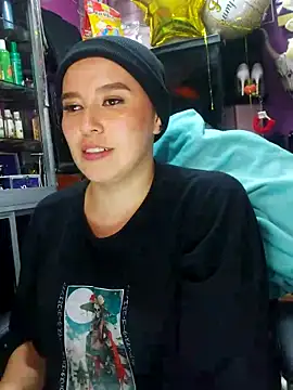 Snapshot of TamySweetness chatting on March 13, 2025, 12:05 am TamySweetness online show from March 13, 2025, 12:05 am