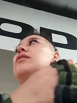 Snapshot of TamySweetness chatting on September 23, 2025, 2:02 pm TamySweetness online show from September 23, 2025, 2:02 pm