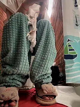 Snapshot of TamySweetness chatting on September 22, 2025, 12:55 pm TamySweetness online show from September 22, 2025, 12:55 pm