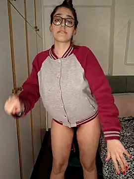 princiana online show from February 16, 2025, 8:33 pm