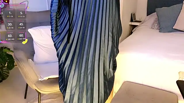 missmiamore online show from October 8, 2025, 8:31 pm