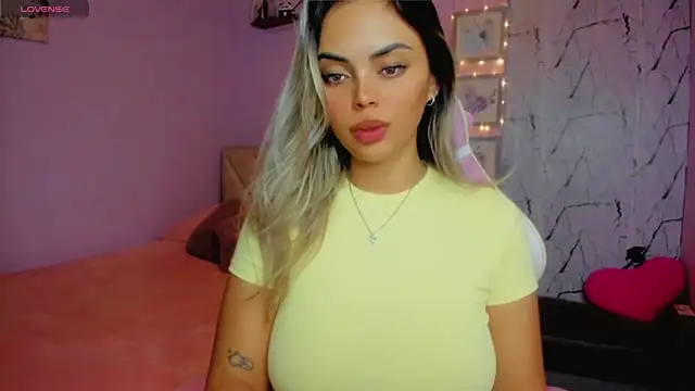 Gabby prieto online show from June 19, 2026, 1:22 am
