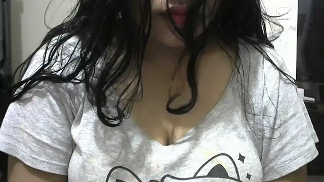 Bengalisexygirl online show from June 18, 2026, 1:37 am