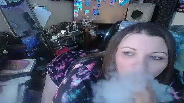 Snapshot of spunlikecottoncandy chatting on November 11, 2025, 9:20 pm spunlikecottoncandy online show from November 11, 2025, 9:20 pm