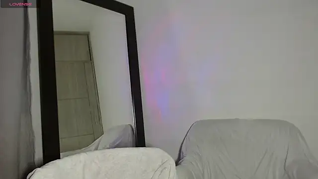 cristal sexybody online show from March 13, 2025, 3:22 am