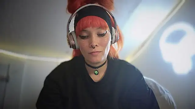 FRRANNKIE online show from October 19, 2025, 8:11 pm