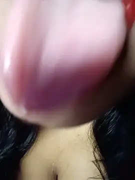 Hotlisa online show from June 2, 2026, 4:51 pm