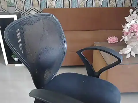 shivi moto online show from September 16, 2025, 5:19 am