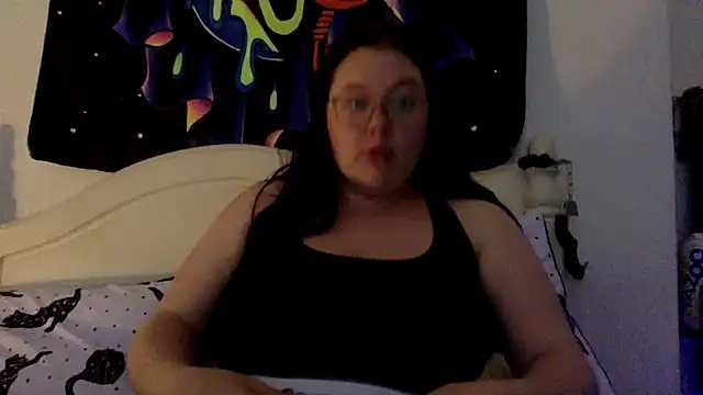 Sexycurvyemilyy online show from September 12, 2025, 10:09 pm