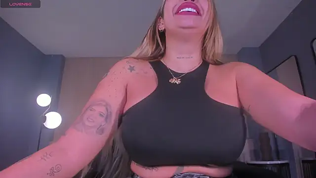 SophiePalmer online show from May 20, 2026, 12:35 pm