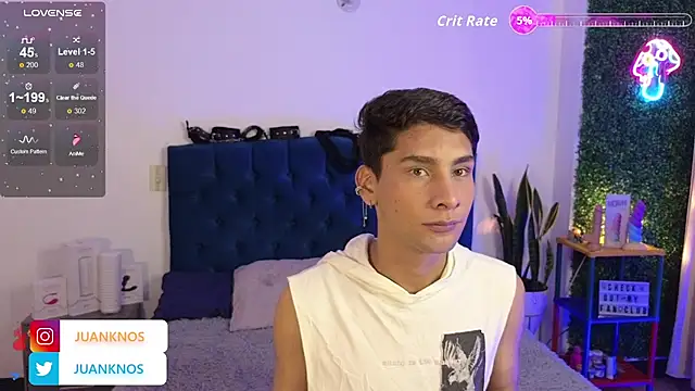 Snapshot of by_pandora chatting on January 17, 2026, 6:28 am by pandora online show from January 17, 2026, 6:28 am