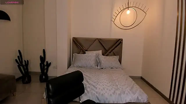 SunnyRivers online show from September 11, 2025, 7:14 pm