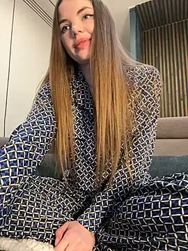  i have cookies1 online show from December 14, 2024, 10:18 pm