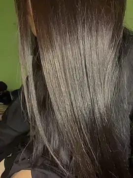 Mayacrayzi online show from April 2, 2026, 9:05 am