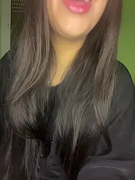 Mayacrayzi online show from March 31, 2026, 9:44 am