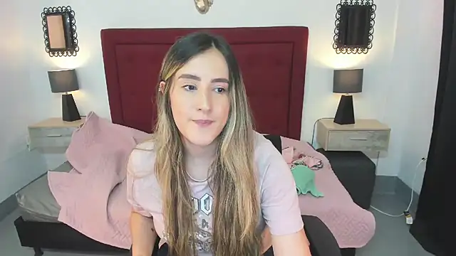 Hanna86 online show from March 17, 2025, 11:57 pm