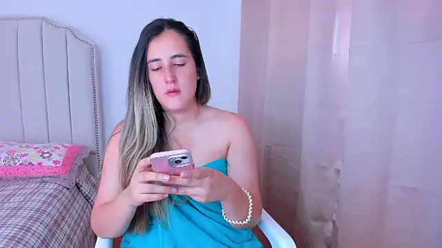 Hanna86 online show from September 28, 2025, 5:31 pm