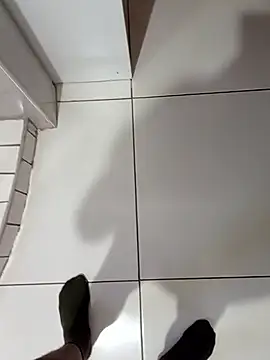 PhillipStout online show from November 22, 2025, 3:27 am