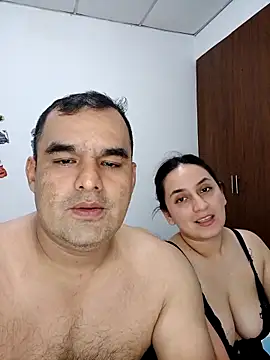 Angeelus2 online show from April 16, 2026, 9:39 pm