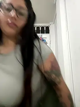 croftsmila online show from October 15, 2025, 11:35 pm