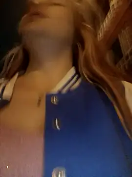 Misscata1106 online show from December 5, 2024, 1:42 am