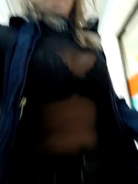 Misscata1106 online show from September 24, 2025, 7:09 pm